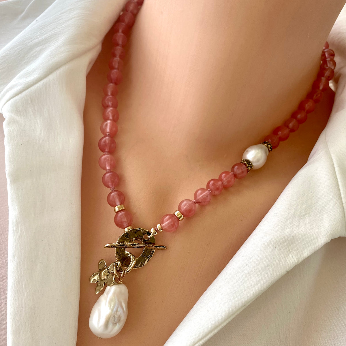 strawberry Quartz & Baroque Pearls Necklace