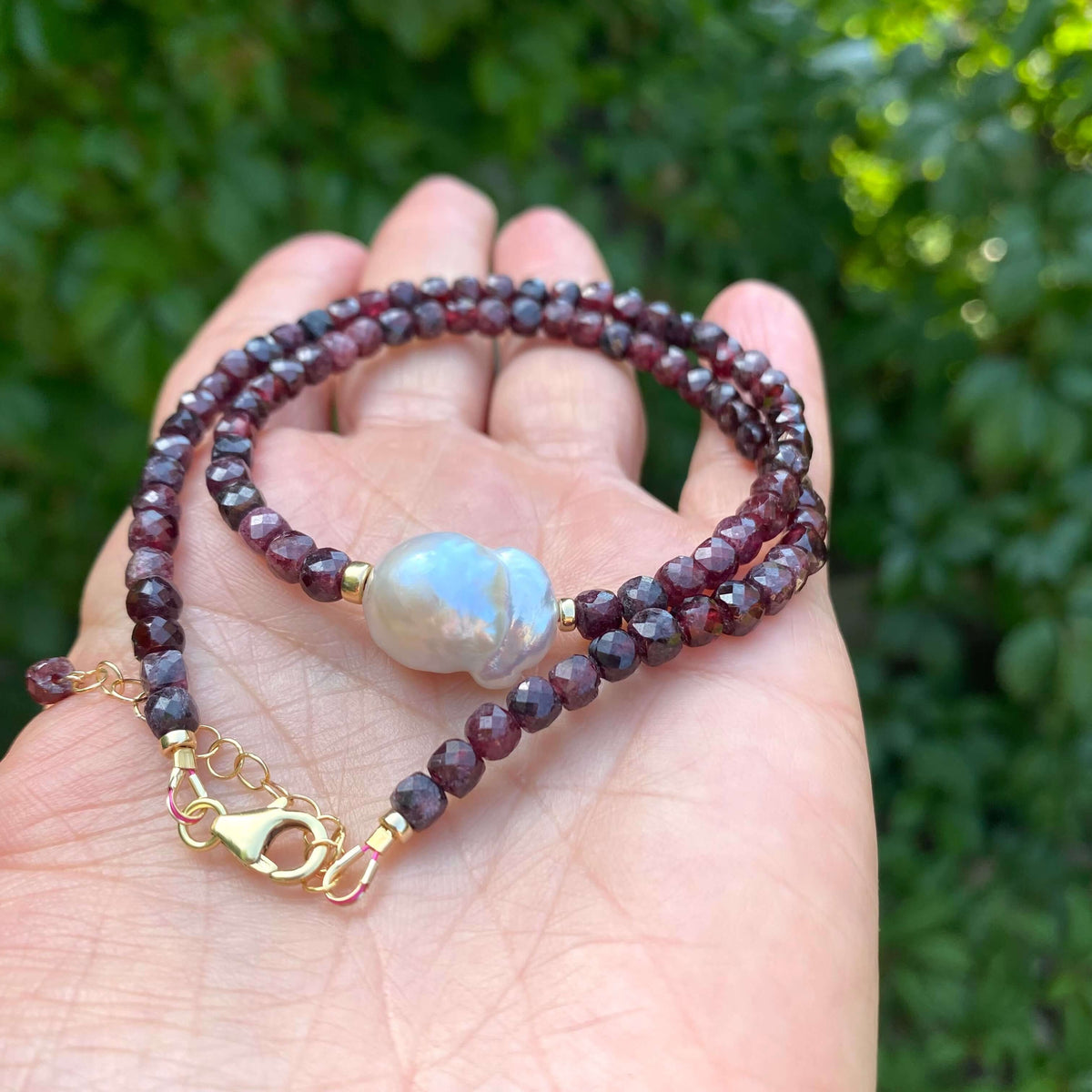 Garnet pearl necklace handmade in Canada with faceted garnet cubes and baroque pearl