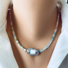 Load image into Gallery viewer, Morganite necklace with grey baroque pearl in middle
