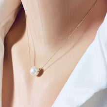 Load image into Gallery viewer, Solid Gold 18K Freshwater Pearl Floating Necklace 15.25&quot;Inches or 16&quot; Long
