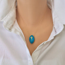 Load image into Gallery viewer, Solid Gold 18K Minimalist Turquoise Cross Pendant on Thin Chain

