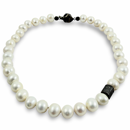 Classic Pearl Bridal Necklace with a twist 9-11mm pearls hand knotted