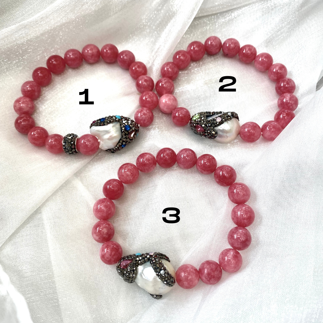 Jade pearl bracelet handmade in Canada