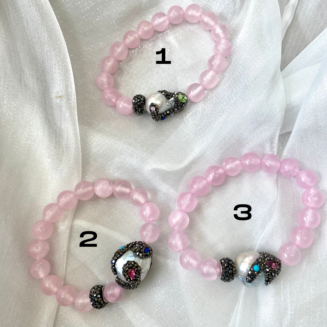 Jade pearl bracelet handmade in Canada