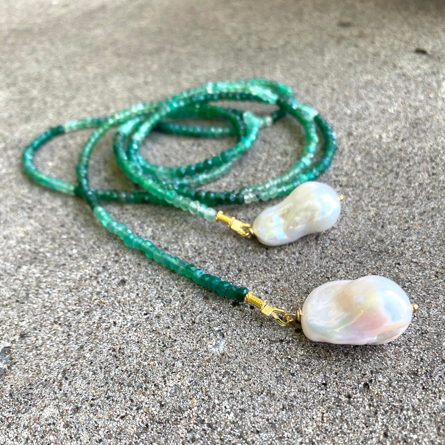Green onyx pearl necklace handmade in Canada