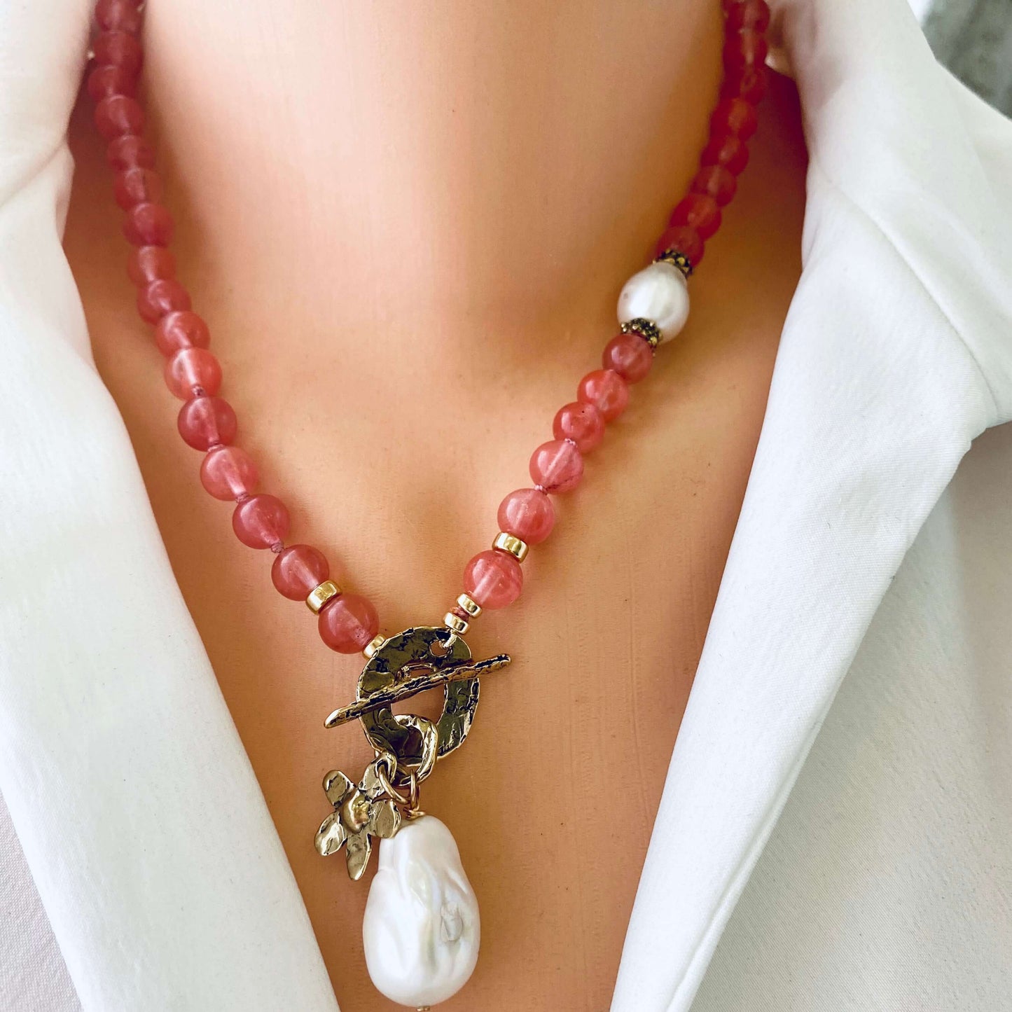 Cherry Quartz & Baroque Pearls Necklace