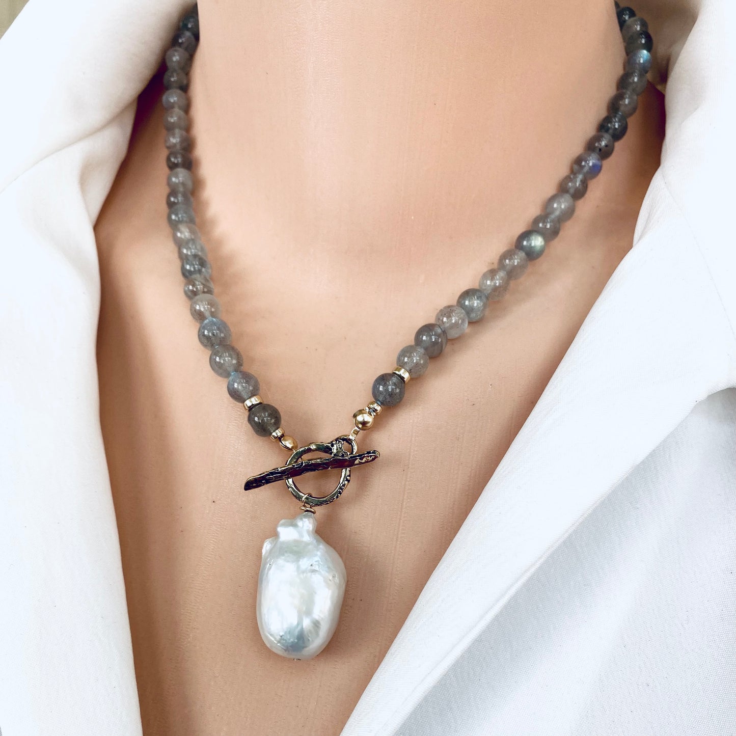 Labradorite & Baroque Pearl Pendant Necklace