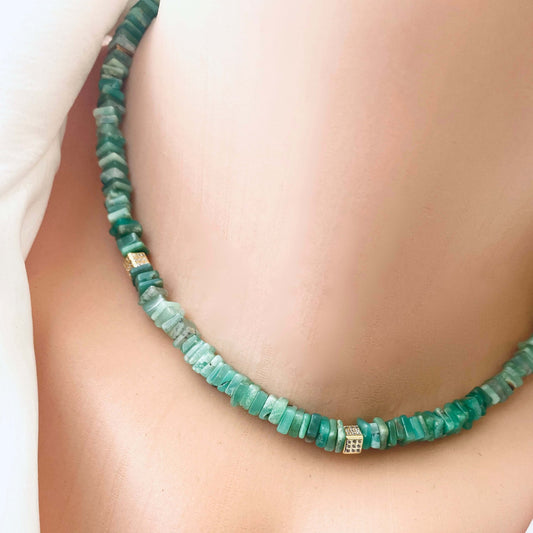 Chrysoprase choker necklace with green heishi beads featuring smooth geometric stones and modern elegance.