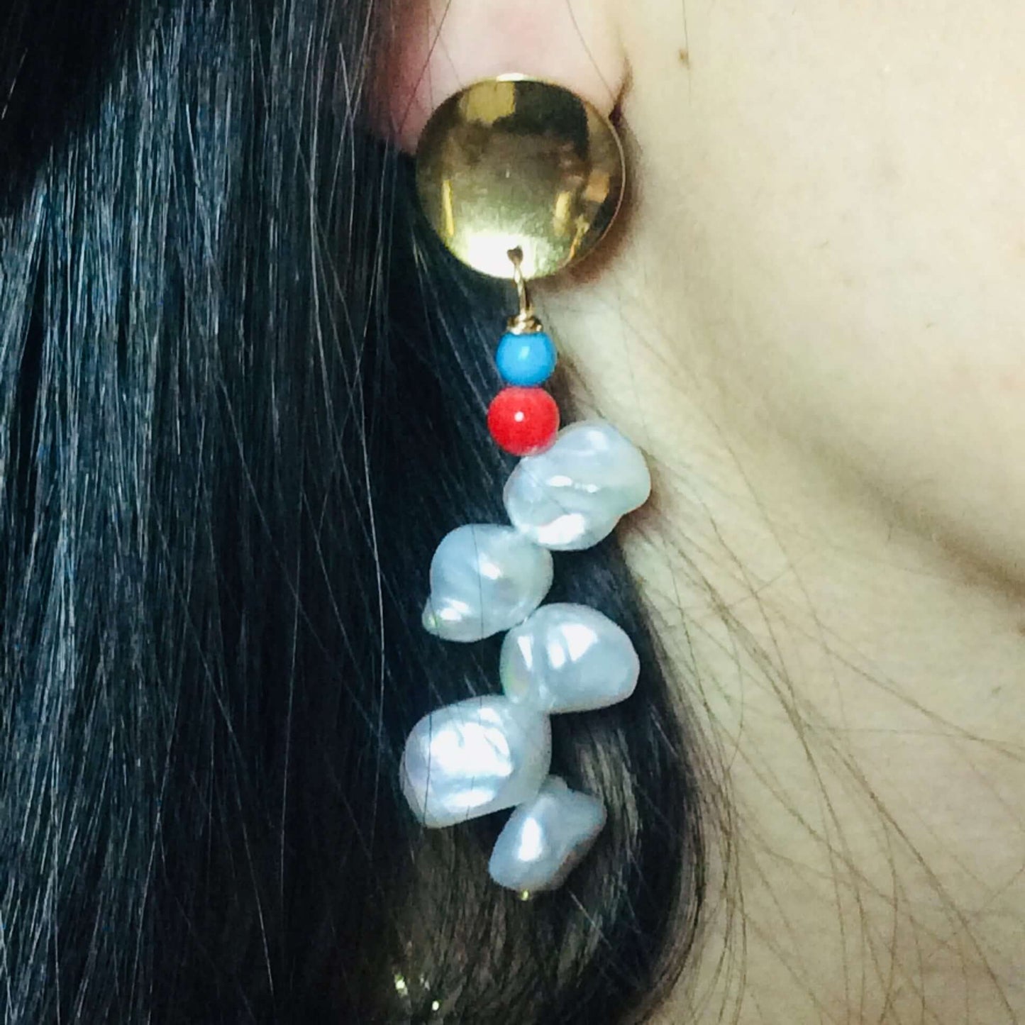 Baroque Keshi Pearl Earrings – Freshwater Gold Dangle Drop design with turquoise and coral accents.