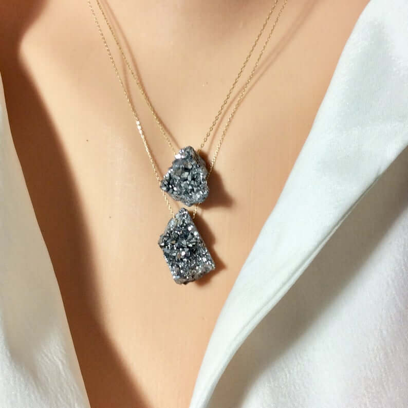 Solid Gold 18K Chain & Raw Druzy Quartz Pendant